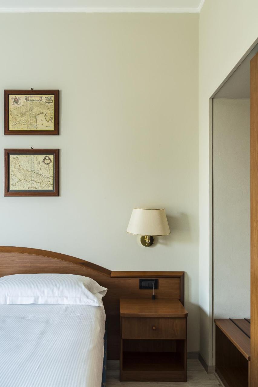 Hotel Beatrice Este Bagian luar foto
